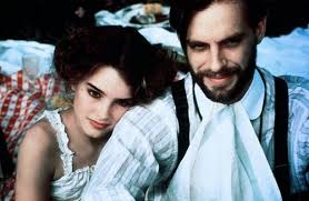 He takes pictures of hattie and he fascinates violet. Bathing Brooke Brooke Shields Foto 36998011 Fanpop