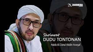 Masbasyir tv youtube channel membagikan video kajian habib ali zainal abidin. Azzahir Sholawat Dudu Tontonan Habib Ali Zainal Abidin Assegaf Chords Chordify