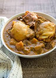 Chicken Thigh Curry With Coconut Milk And Potatoes Valley Fig Growers Recipe Dried Fig Recipes Coconut Milk Curry South Indian Chicken Curry