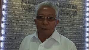 Paul Mella's Instagram, Twitter & Facebook