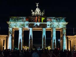 Acht tage später fiel die mauer. 30 Jahre Deutsche Einheit Wie Hat Sich Deutschland Verandert