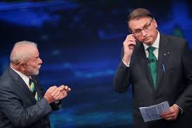 Lula y Bolsonaro se acusaron de mentirosos, corruptos y criminales en el primer debate de cara al ballotage en Brasil - Infobae