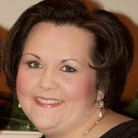 Elizabeth Cisneros's Instagram, Twitter & Facebook