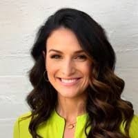 Skye Mills's Instagram, Twitter & Facebook