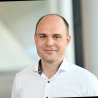 1300+ perfis com “Klaiber”