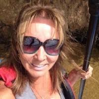 Donna Wojcik's Instagram, Twitter & Facebook