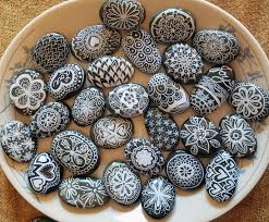 Black And White Mandala Rock Painting Black And White Painted Rocks Mandala Gift Black And White Etsy Painted Rocks Mandala Painted Rocks Hand Painted Rocks