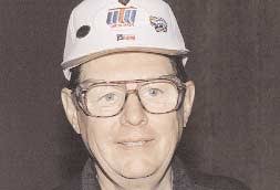 UTU News, November 2004, Vol. 36, No. 11