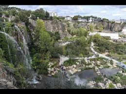 Le Jardin Extraordinaire Est Ouvert Youtube En 2020 Jardin Extraordinaire Jardins Grand Parc