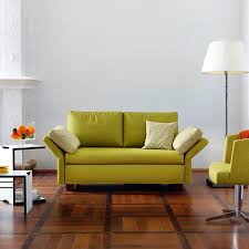 Das Kleine Sofa Paula Mit Schlaffunktion Von Signet Mit Seinen Geringen Massen Passt Es In Jedes Wohnzimmer Kinderzimmer Gastezimmer Oder B Sofa Schlafsofa Und Schlafcouch