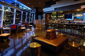 The luxury residences, starting on the 27th floor and rising up to the 52nd floor, stand bodly as an icon above the bright lights of los angeles. The Ritz Carlton Los Angeles In Los Angeles Hotel Rates Reviews On Orbitz