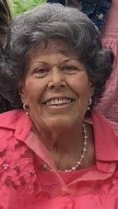 Barbara Munson's Instagram, Twitter & Facebook