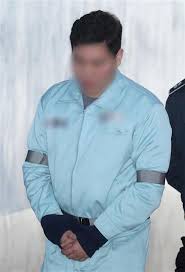 장례식 복장은 보통 어둡고 보수적이어야 한다. ì¡°ì„ ì¡± ê³ ìš©í•´ ì´í¬ì§„ ë¶€ëª¨ì‚´í•´ ê¹€ë‹¤ìš´ ë¬´ê¸°ì§•ì—­ ì„ ê³  ì¢…í•© ì„œìš¸ì‹ ë¬¸