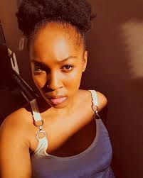 SOUTH AFRICAN BALLET STUDENTS REFLECT ON SELF-ESTEEM, DISCRIMINATION, AND  HOW DANCE TAUGHT THEM TO ACHIEVE THEIR DREAMS