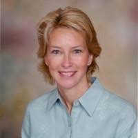 Holly Molnar's Instagram, Twitter & Facebook