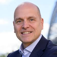 Richard Ansell's Instagram, Twitter & Facebook