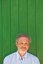 Mário Cordeiro. “Há mais crianças que se sentem infelizes, tristes e  deprimidas. Até bebés…””