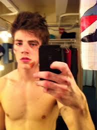 Superficial Guys Grant Gustin Shirtless Pictures Biography