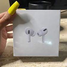 Apple Airpods Pro 3 White In 2021 Apple Accessories Apple Apple White