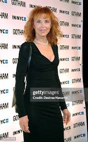 2,118 Tina Louise Photos & High Res Pictures