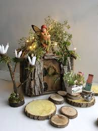 Casa De Hadas Por Oliva Casa De Hadas Miniatura Casa Etsy Fairy Garden Furniture Miniature Fairy Gardens Fairy Furniture