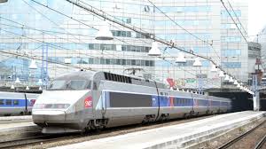 Información sobre la estación de massy tgv. H7rhsxjuj89whm