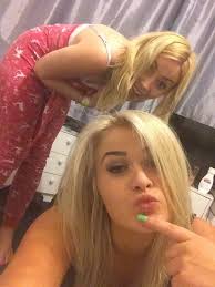 Leanne Kenyon (@leanne_k90)