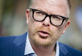 Jan Roos blaast strijd om rechtse stem aan