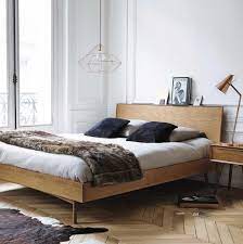 Es gibt hersteller, die sich auf metallfreie massivholzbetten spezialisiert haben. Betten Aus Holz Eiche Esche Buche Oder Nussbaum Living At Home