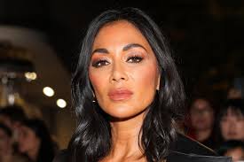 Nicole Scherzinger announces engagement to rugby player Thom Evans | Irish  Independent