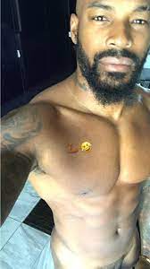 MAN CANDY: Tyson Beckford Leaves Little to the Imagination in Naked  Snapchat [NSFW-ish] - Cocktails & Cocktalk