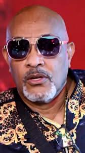 Reflexión sobre la Participación en el Evento de los 50 Años de Rubby  Pérez, muy de acuerdo con Nelson Javier el Cocodrilo.Estimada  Zulinka:Recibo con sorpresa y preocupación tu exigencia de un pago ...