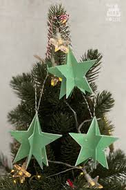 Free crafts, craft projects and patterns to make easy homemade gifts. Free Printable Christmas Star Ornaments With Templates Mum In The Madhouse