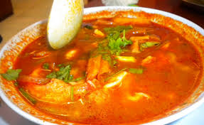 Kalau makan di kedai atau restoran, menu yang wajib dan selalu kita order adalah tomyam atau sup. Resepi Tomyam Campur Resepi Mama Muda