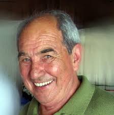 Sérgio Ney Tramujas: os carros, os cães e as surpresas do vovô coxa-branca