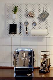 Ikea Skadis Hack Espresso Barista Ecm Rocket Technika Lochwand Kuchenwerkbank Motta Hario Coffee Bar Home Diy Coffee Bar Rocket Espresso