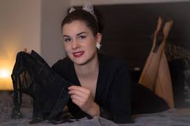 When i approached this topic, some basic questions that came to my mind. Garter Belt Guide How To Find The Perfect Suspender Belt For Your Needs