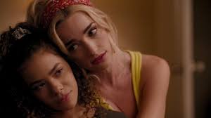 Ginny & Georgia Season 1