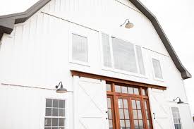 Uniontown Pennsylvania S Event Venue Wedding Barn And Wedding Venue The Grayson House In 2020 White Barn Wedding Venue Upscale Weddings Venues