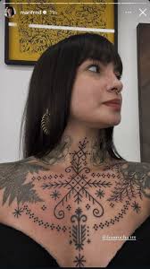 Layla Burgess (laylaivyb)