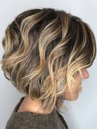 Hair Color Ideas For Short Hairstyles 2019 With Layers Score Styles Wavy Bob Hairstyles Choppy Bob Hairstyles Bob Hairstyles