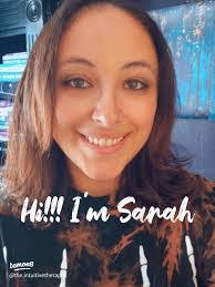 Sarah Wine's Instagram, Twitter & Facebook