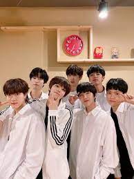 Read enoi from the story kpop profiles pt.2 by maddie403 (may) with 40 reads. Pin De Yara Beatriz Em Enoi K Idol