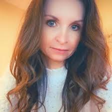 Tiffany Maddox's Instagram, Twitter & Facebook