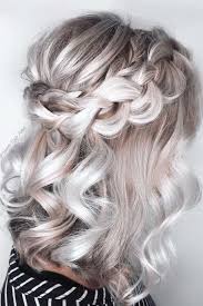 33 Amazing Prom Hairstyles For Short Hair 2020 Prom Hairstyles For Short Hair Thick Hair Styles Medium Hair Styles