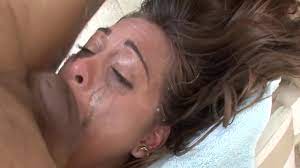 A throat is a throat: Riley Reid gets her face… ThisVid.com