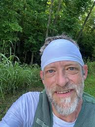 running and mental health improvement through increased mileage