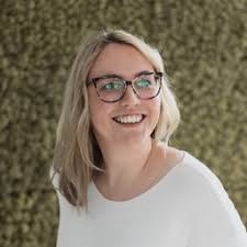 Mitarbeitende von DEKO-Service Lenzen GmbH