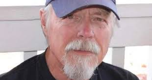 Phillip Cottrell's Instagram, Twitter & Facebook