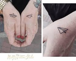 Quantities as low as 1 and as many as 100,000. Top 73 Best Hand Tattoos For Women 2021 Inspiration Guide